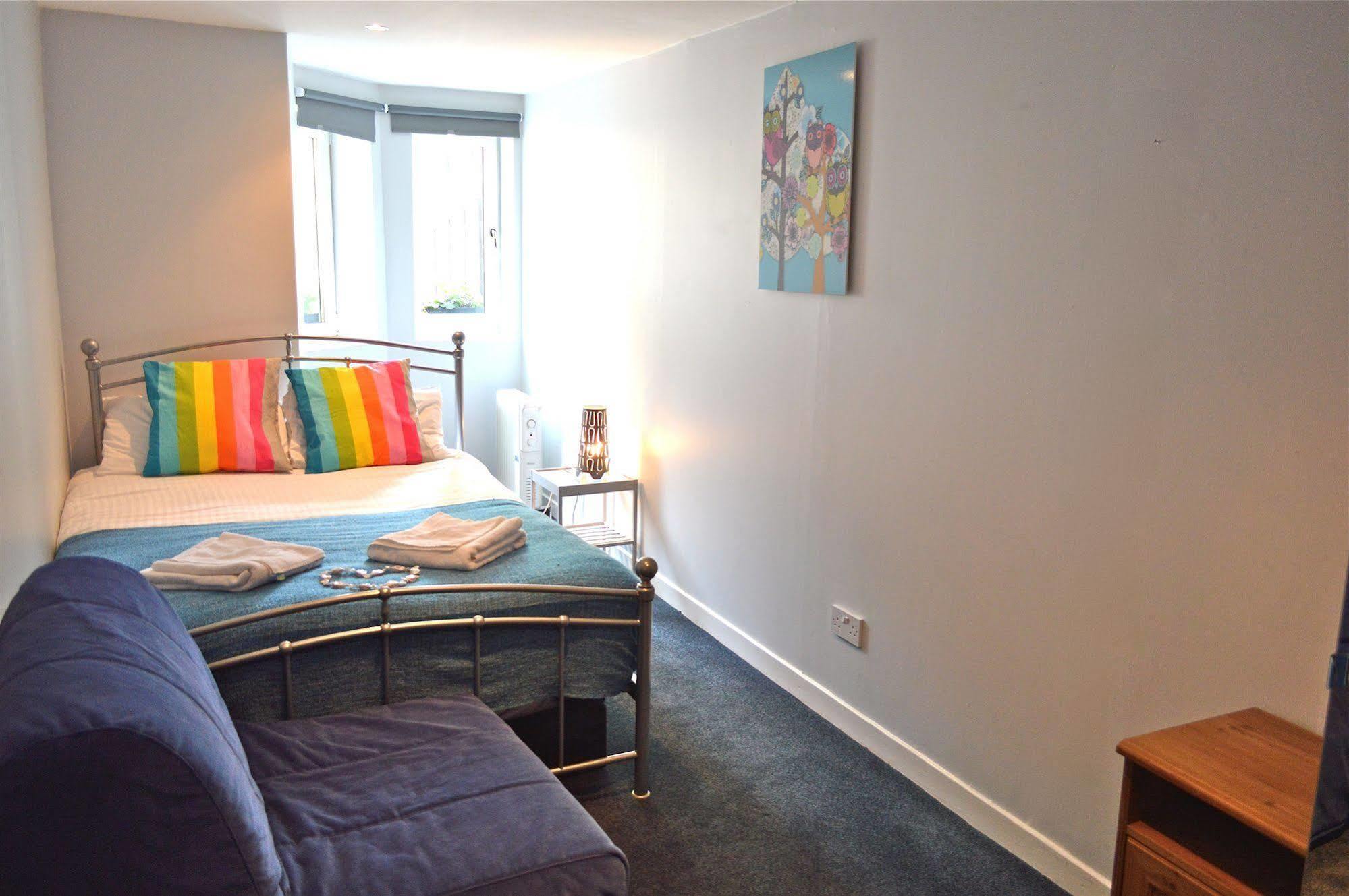 Edinburgh Caledonian Guesthouse מראה חיצוני תמונה